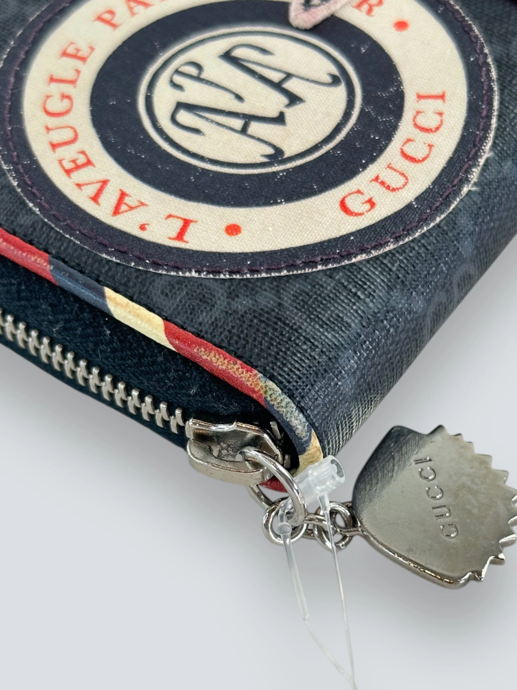 Gucci Night Courrier GG Supreme Zip Around Wallet