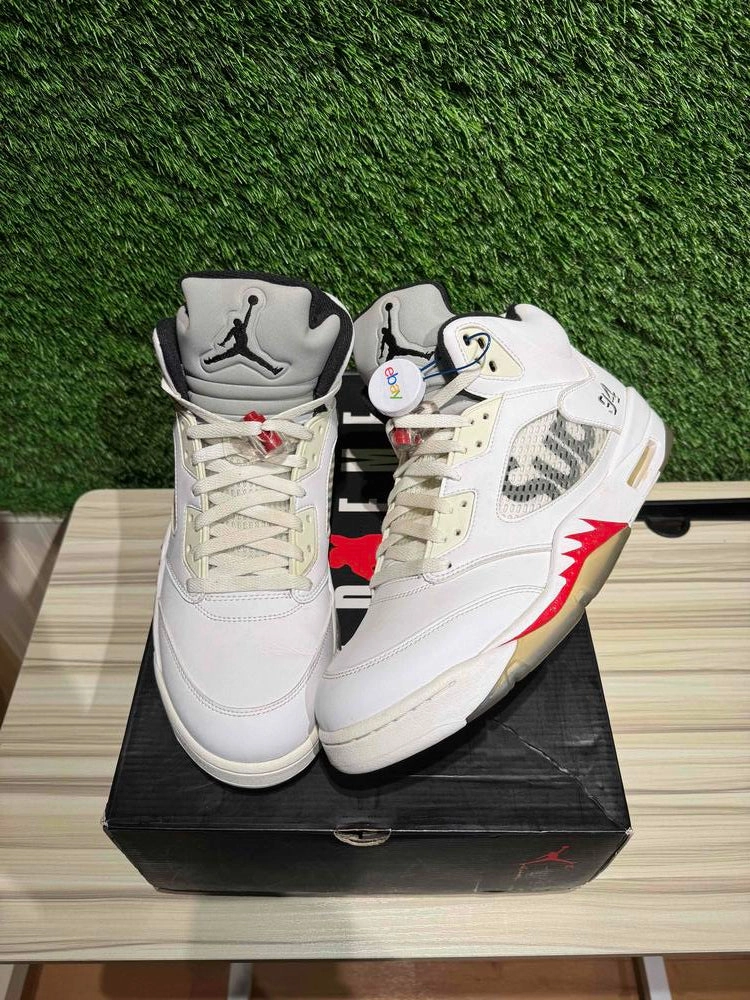 Jordan 5 Retro Supreme White Sz 13