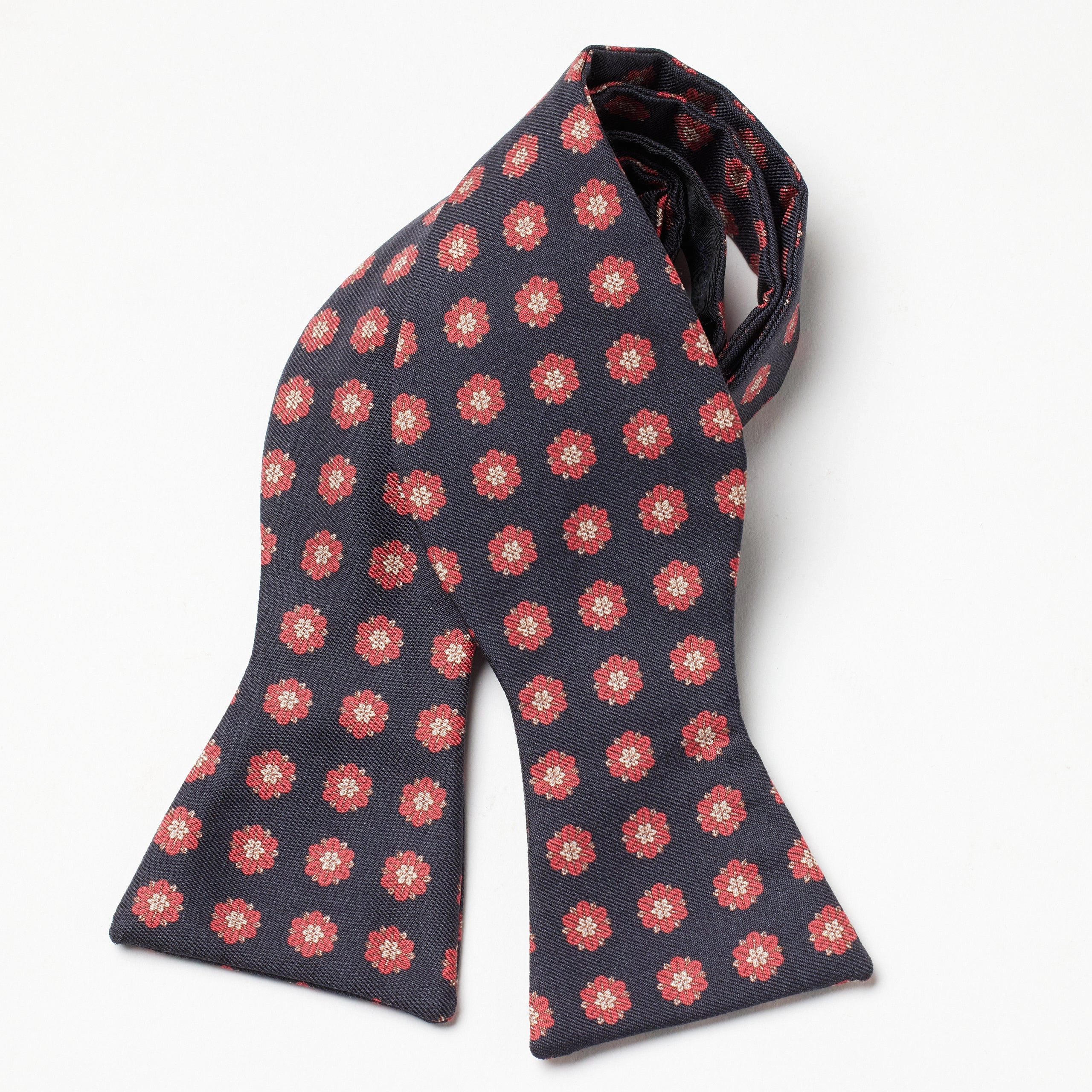 Rosette Bow Tie
