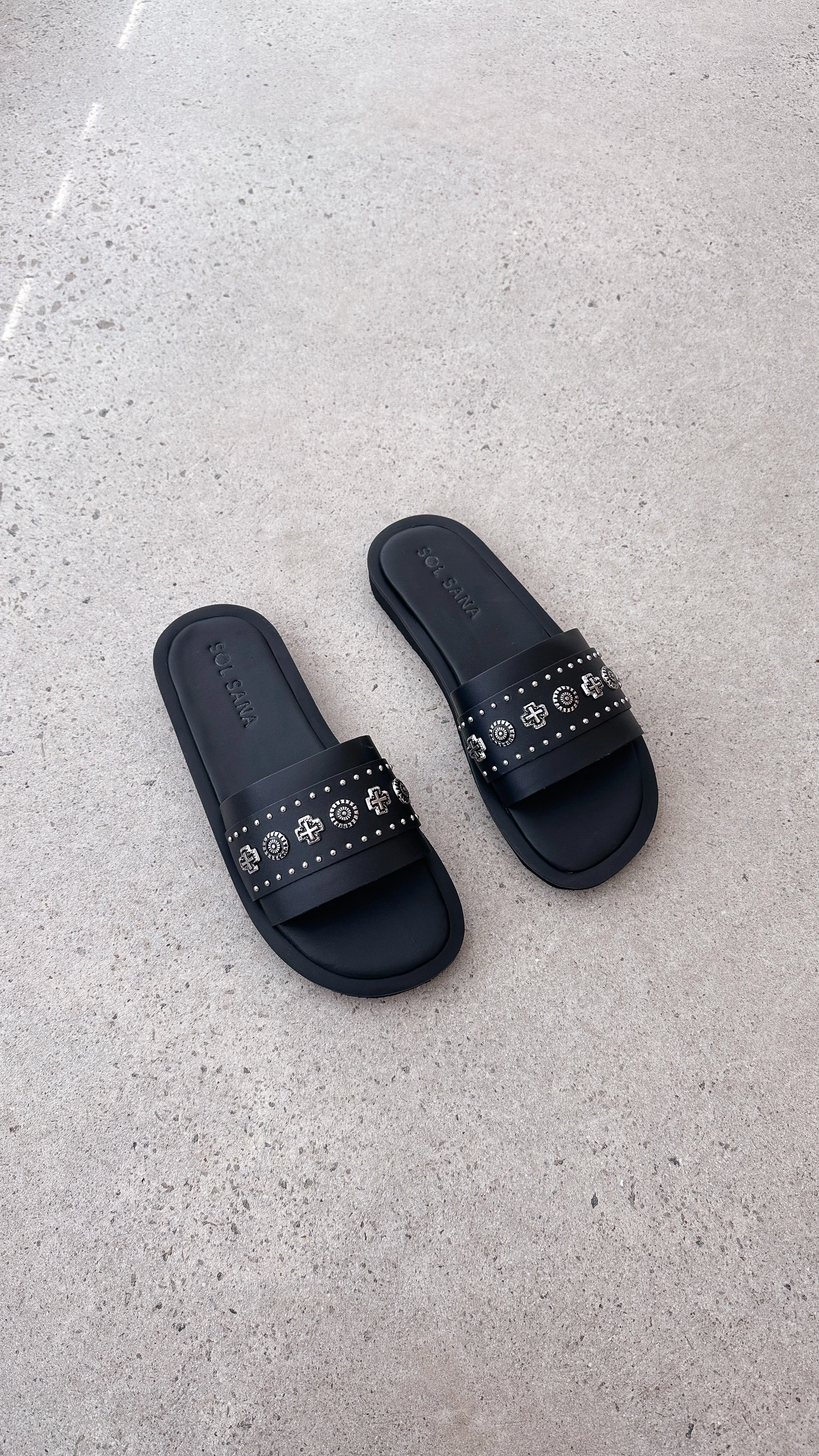 Sol Sana Cleo Slide - Black / Silver
