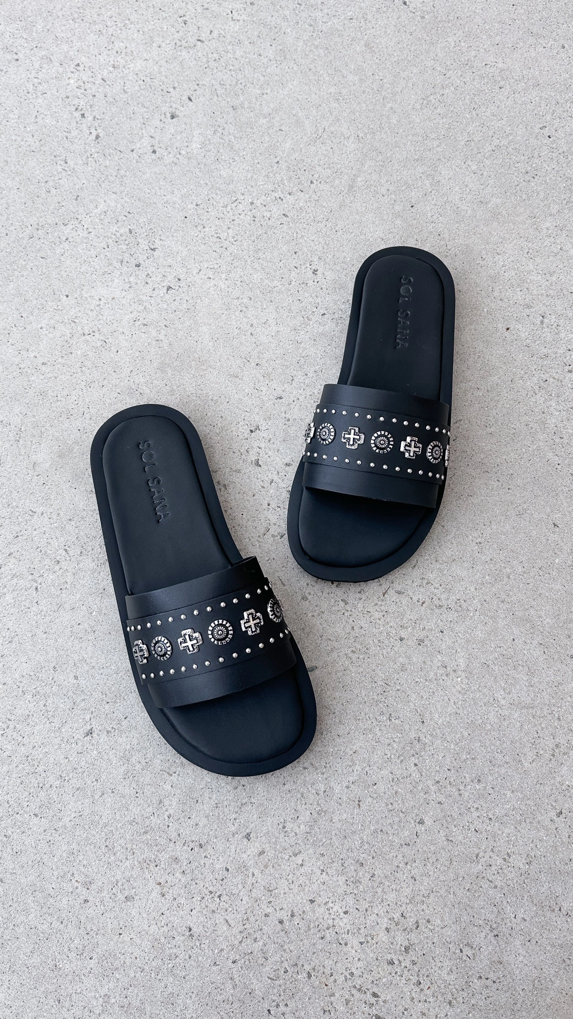 Sol Sana Cleo Slide - Black / Silver