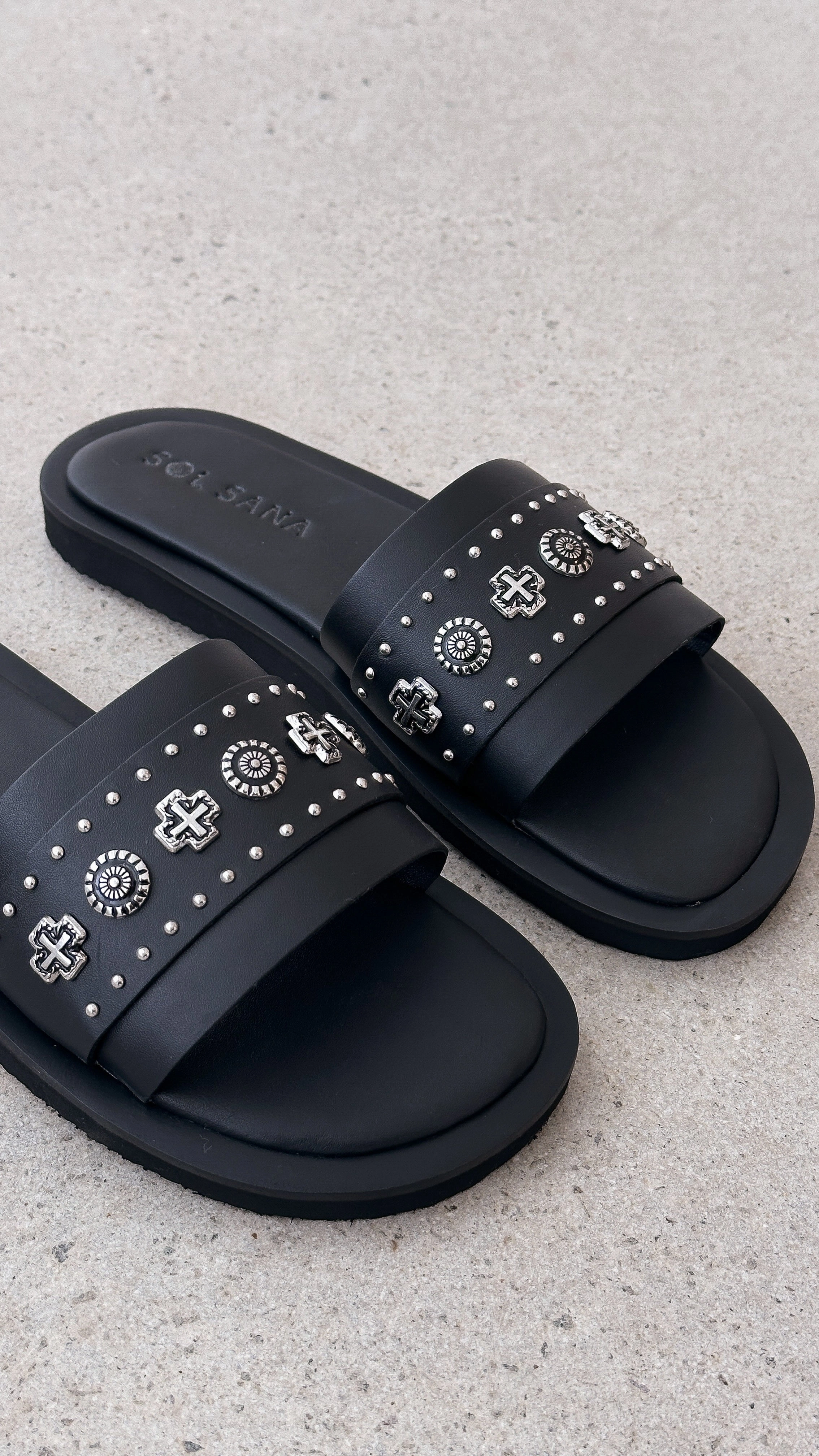 Sol Sana Cleo Slide - Black / Silver