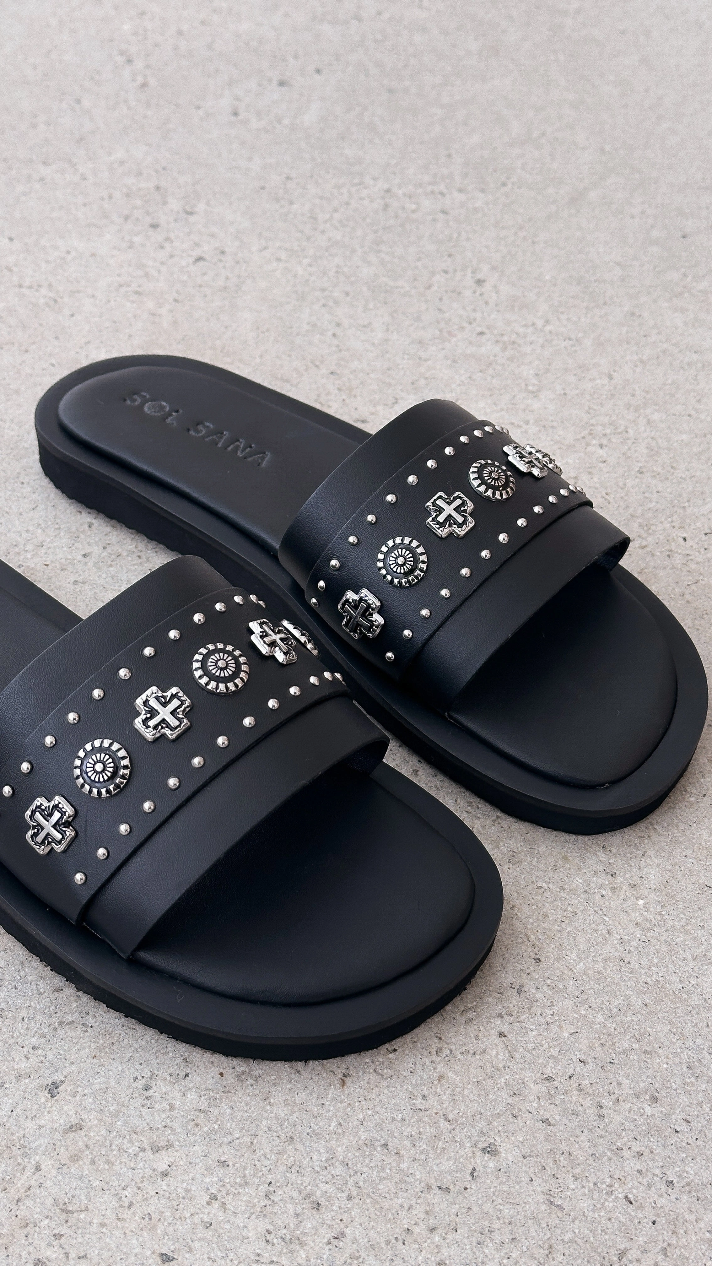 Sol Sana Cleo Slide - Black / Silver