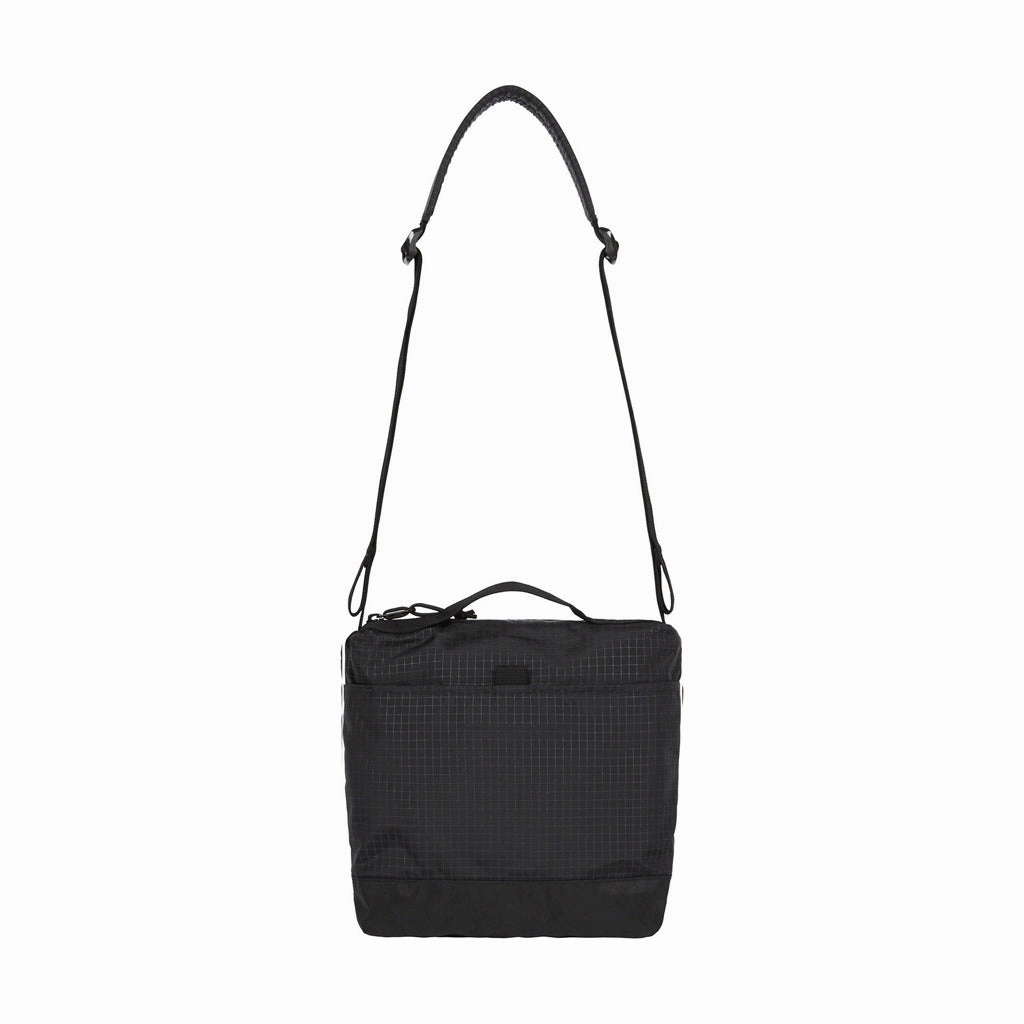 Supreme 3D Logo Shoulder Side Bag - Black / Silver