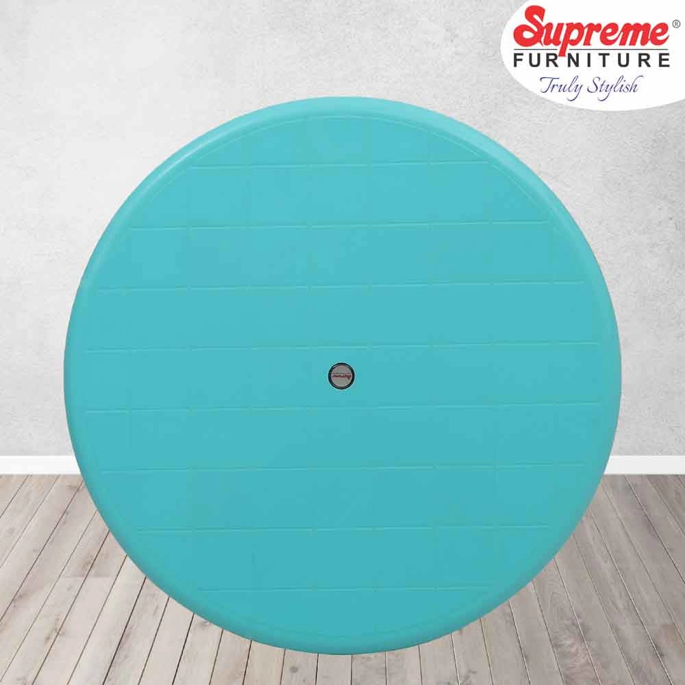 Supreme Marina